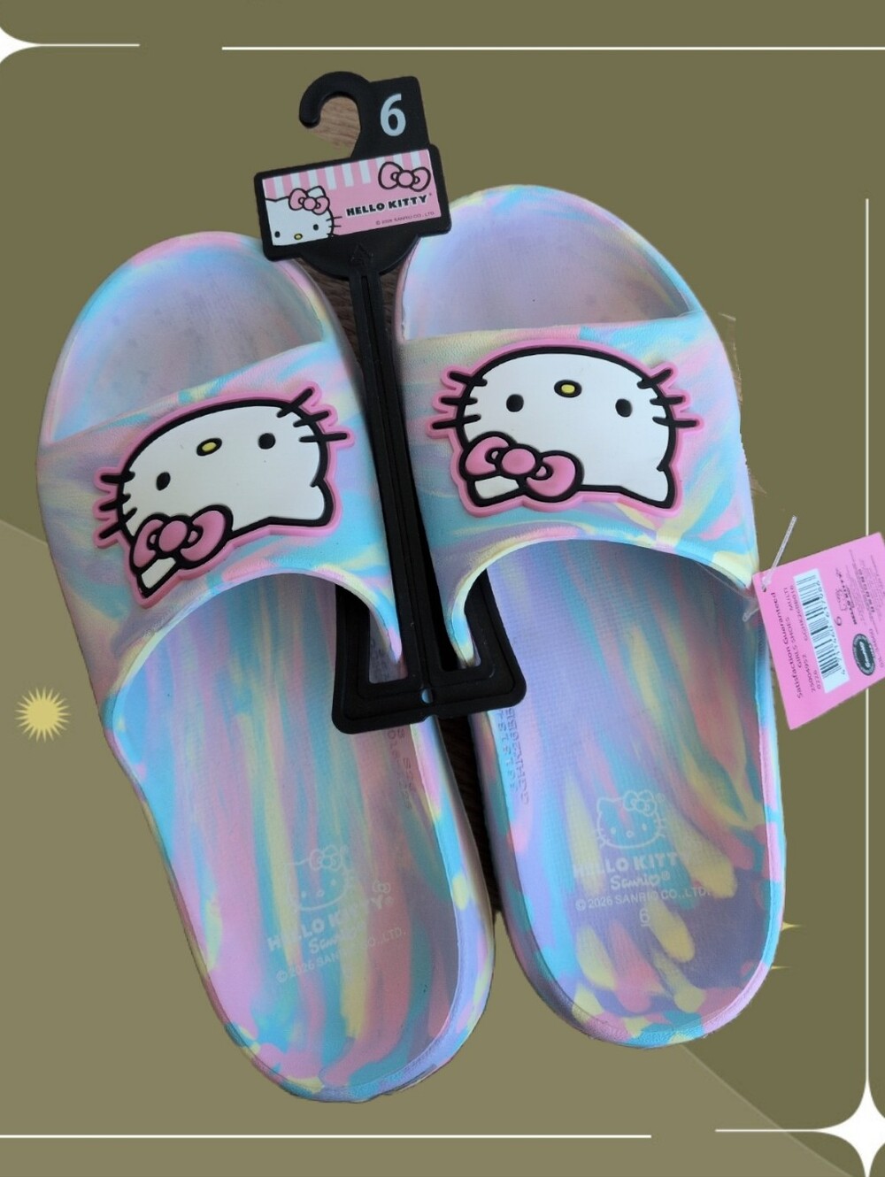 ✨ nwt Girls Size 6 Hello Kitty Flip Flops